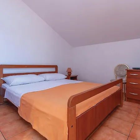 Apartment Tisno 19 Apartment *